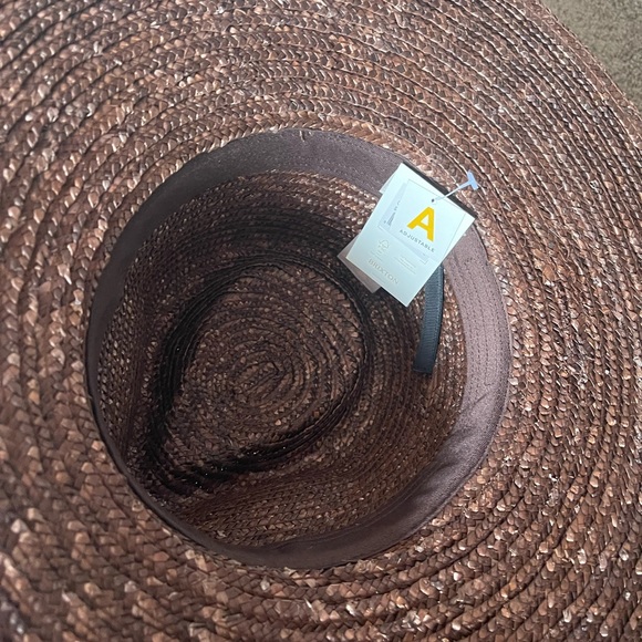 Brixton brown carmel  hat Authentic xs nwt spf 50 - Picture 3 of 8